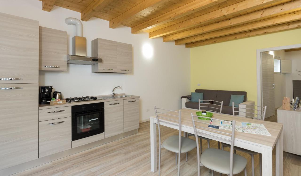 דירות קוליקו Residenze Lariane מראה חיצוני תמונה
