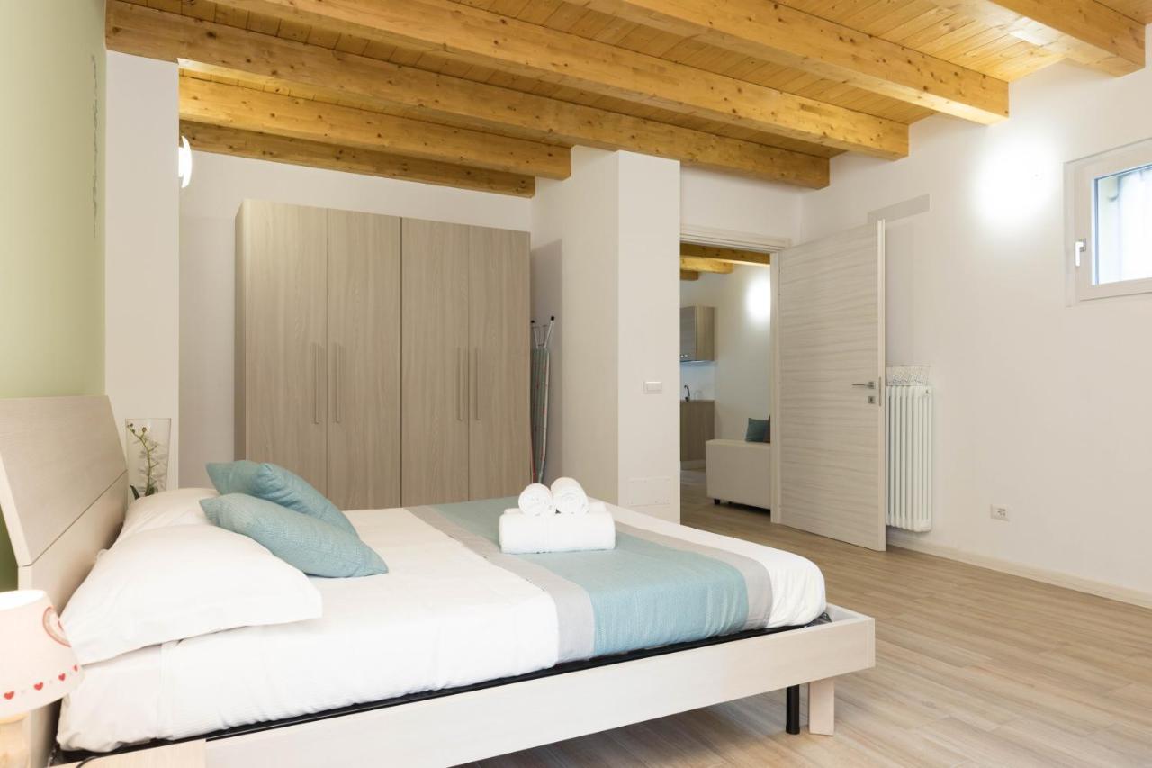 דירות קוליקו Residenze Lariane מראה חיצוני תמונה