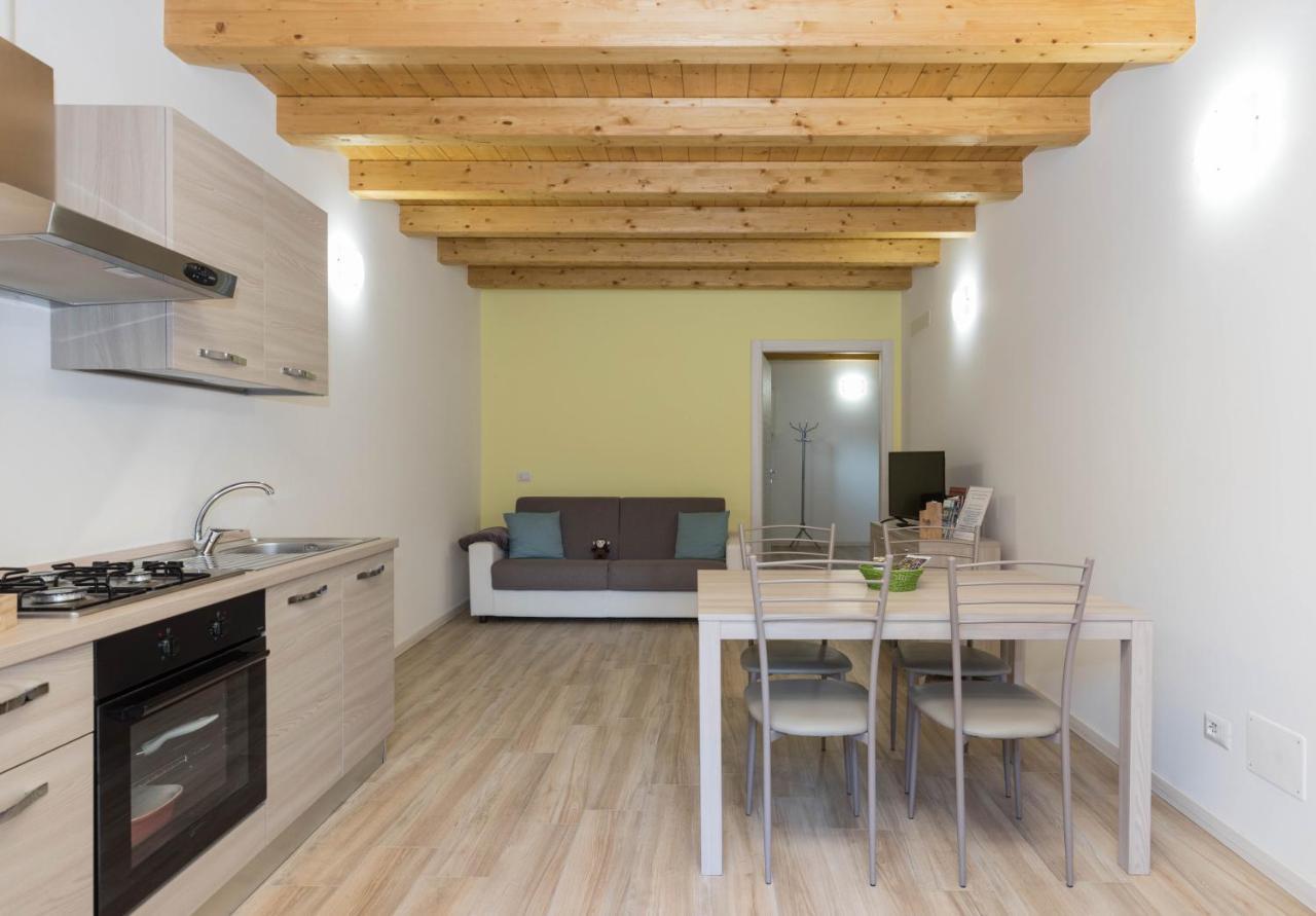 דירות קוליקו Residenze Lariane מראה חיצוני תמונה
