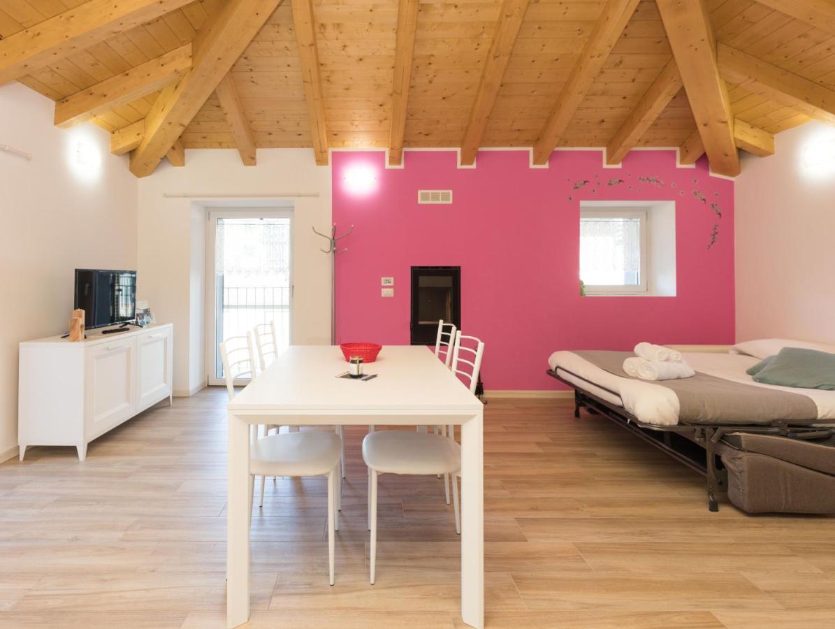 דירות קוליקו Residenze Lariane מראה חיצוני תמונה