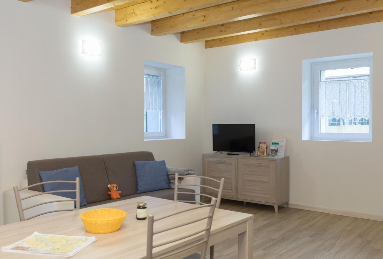 דירות קוליקו Residenze Lariane מראה חיצוני תמונה